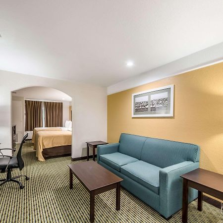 Quality Inn & Suites Seaworld North San Antonio Extérieur photo