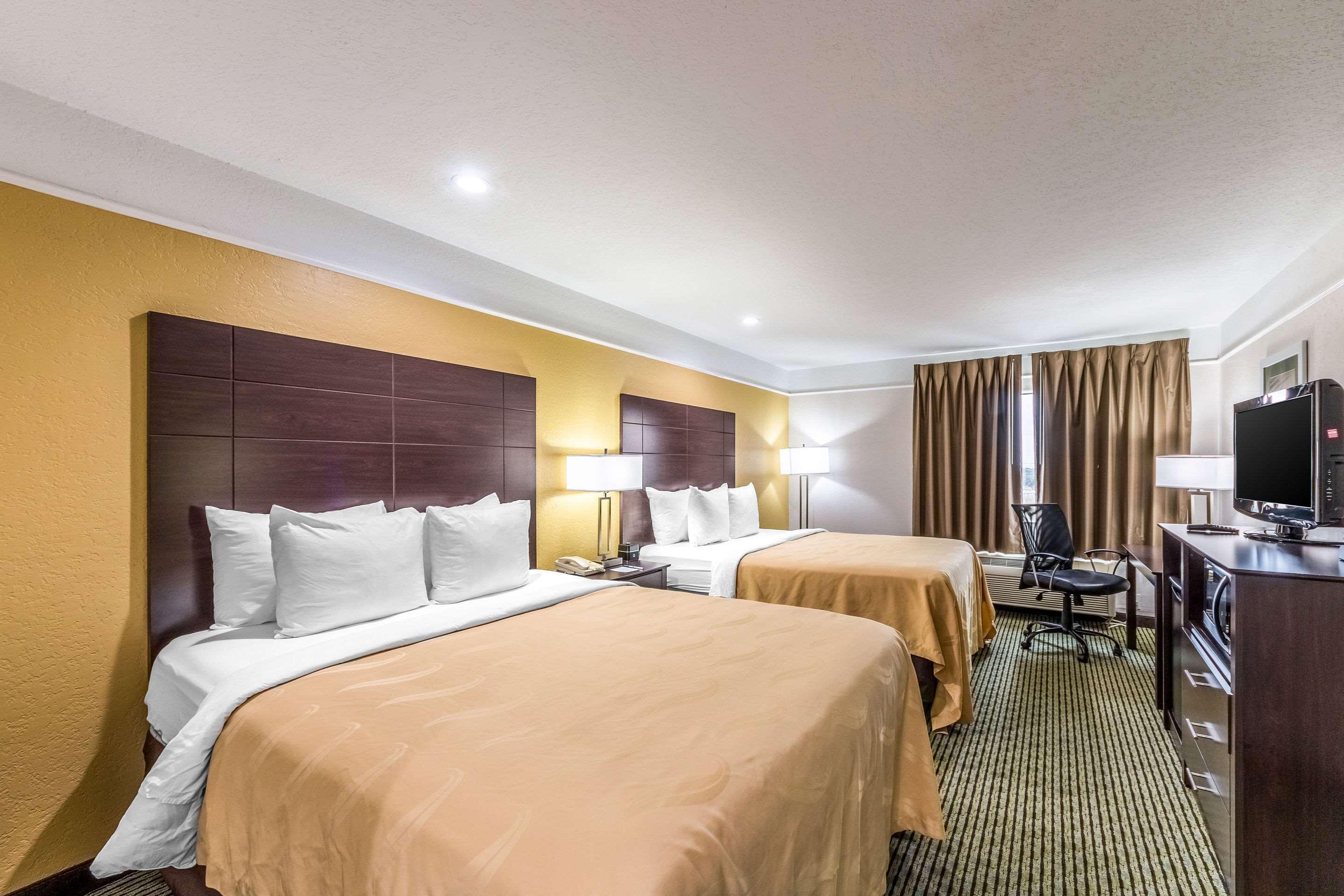 Quality Inn & Suites Seaworld North San Antonio Extérieur photo