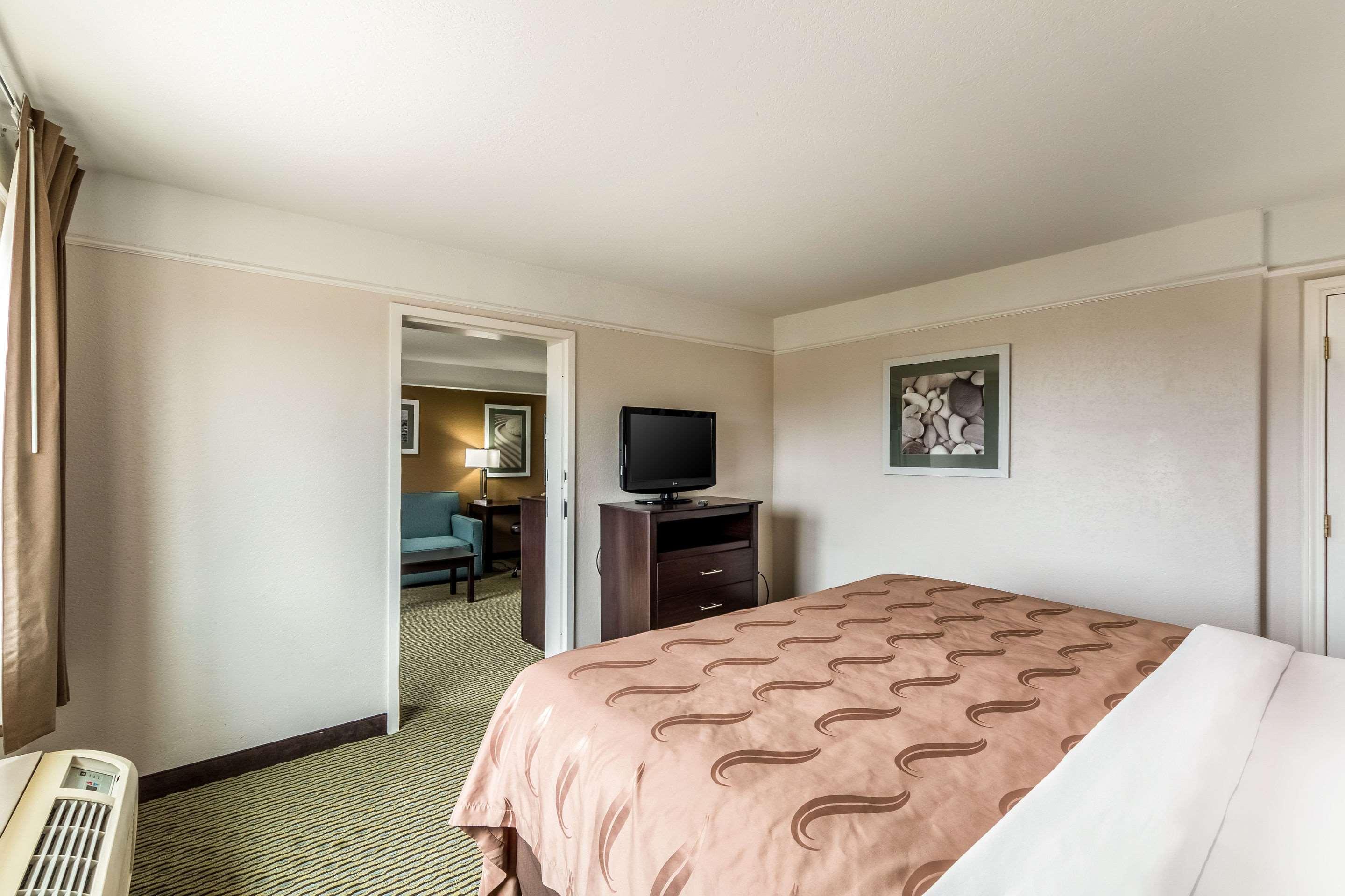 Quality Inn & Suites Seaworld North San Antonio Extérieur photo